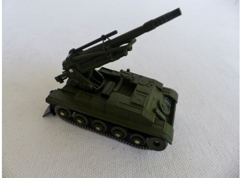 Dinky Toys 813 Engin Militaire Blindé Canon de 155 Automoteur droit