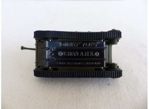 Dinky Toys 80C  Engin Militaire Char A.M.X 13 tonnes dessous