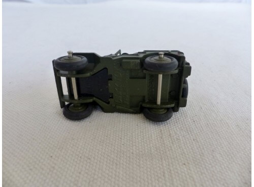Dinky Toys 80B Jeep Militaire Willys-Hotchkiss Dessous