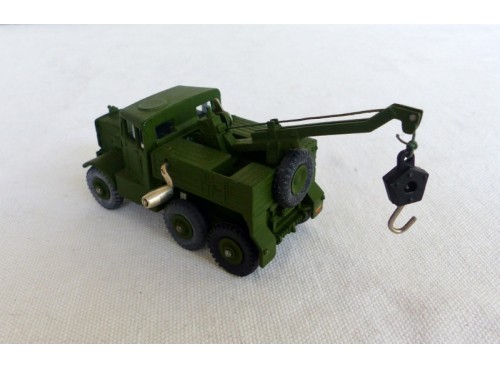 Dinky Toys 661 Recovery Truck Dépanneuse Militaire  arrière arriere