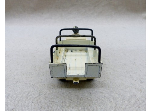 Tekno 952 Camion Dodge Ambulance croix rouge