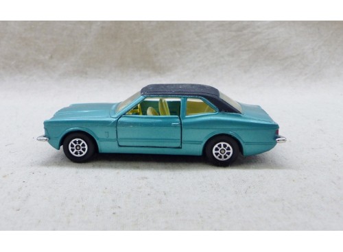 Corgi Toys 313 Ford Cortina GXL 1/43° gauche