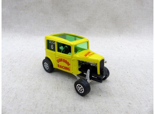 Corgi Toys 164 Ison Bros Dragster Wild Honey 3/4 avant