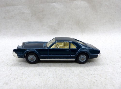 Corgi Toys 264 Oldsmobile Bleu foncé