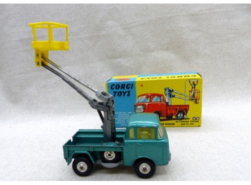 Corgi Toys 478  Jeep FC 150 Hydraulic Tower Wagon