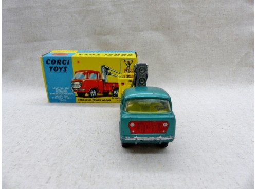 Corgi Toys 478  Jeep FC 150 Hydraulic Tower Wagon
