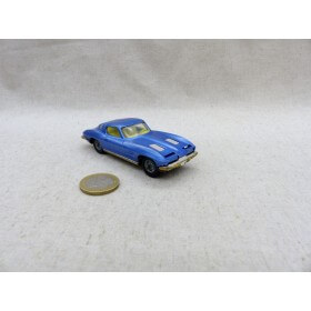 Corgi Toys 310 Chevrolet Corvette Sting Ray