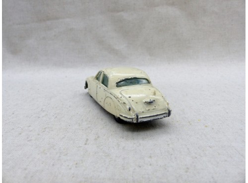 Corgi Toys 208 Jaguar Saloon 2,4 L. arriere