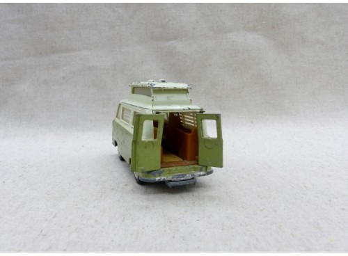 Corgi Toys 420 Ford Thames Caravan en  2 Tons de Vert
