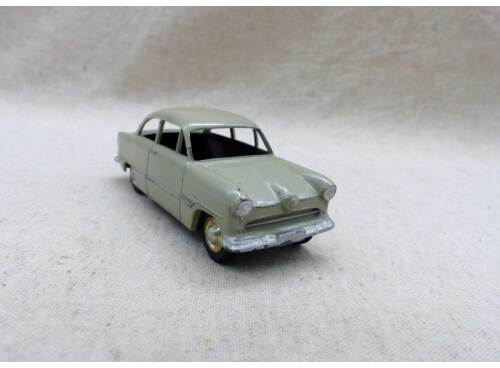 miniature auto Märklin 8018 Ford Taunus