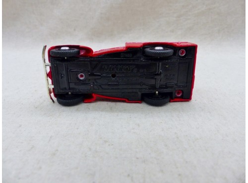 Dinky Toys 1/43 Commer 8 CWT Van Sharp's Super Kreem Toffee