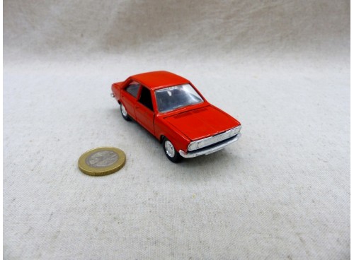 Schuco 301611 Modell Audi 80