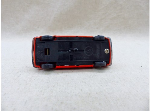 MEBETOYS A57 Alfa Romeo Alfasud 4 Portes Orange dessous