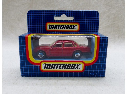 Matchbox Superfast MB 1 jaguar XJ6 rouge métal N/B