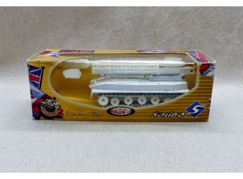 Solido 6231 PT 76 Char Russe Lance Fusée en Blanc