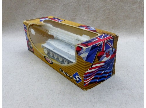 Solido 6231 PT 76 Char Russe Lance Fusée en Blanc coté