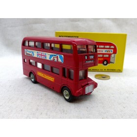 Budgie 236 bus Routemaster Ligne 9 Piccadilly