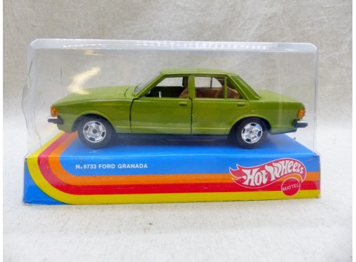 Hot Wheels 6733 Ford Granada NM en boite coté gauche