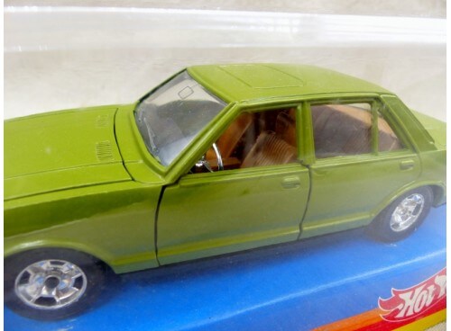 Hot Wheels 6733 Ford Granada NM en boite !