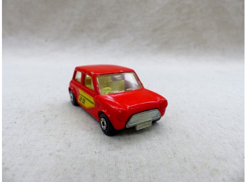 Matchbox Superfast MB 29 Racing "Mini"