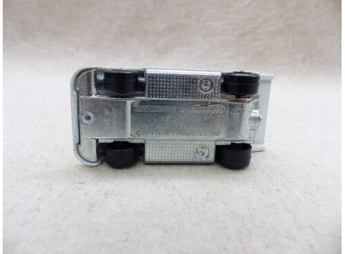 Matchbox Superfast MB 56 Hi-Tailer dessous