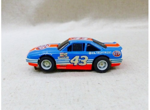 slot car Tyco Nascar 43 Petty Pontiac circuit Ho