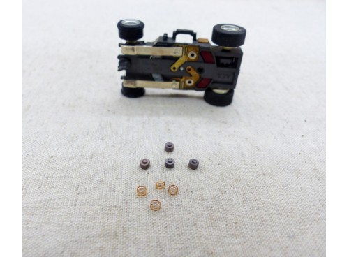 Pièces détachées pour Aurora AFX Magnatraction paire de charbons et ressorts x 2