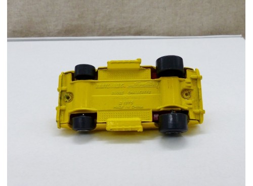 Matchbox superfast dodge challenger 1975 online