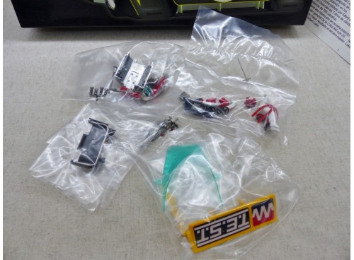 sachets Vanquish Coffret Mc Laren M8-D Kit Neuf Boite