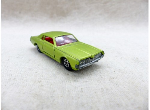 miniature auto Matchbox Superfast MB 62 Mercury Cougar