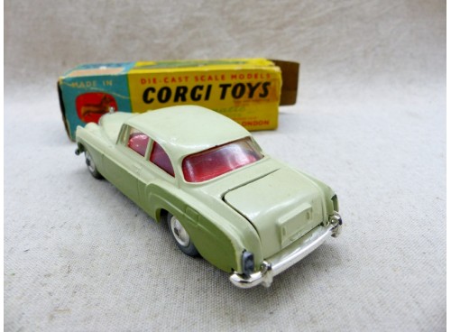 miniature auto Corgi Toys 224 Bentley Continental Sport Saloon