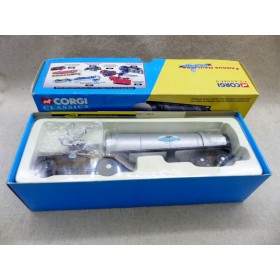 Corgi Toys 16304 Scammel Highwayman Tanker "Crow"