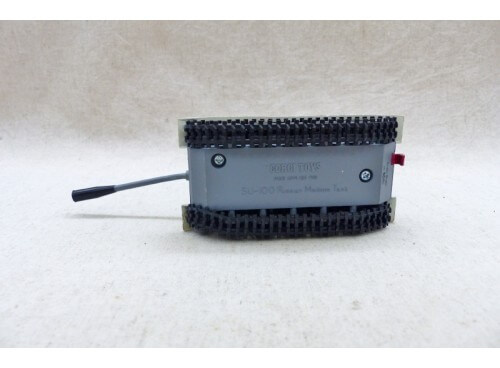 miniature Corgi Toys 905 Char Militaire Russe SU 100 Tank Destroyer vue de dessous