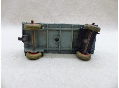 Dinky Toys 428 Remorque vue de dessous