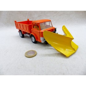 Dinky Toys 439 Ford D 800 Chasse Neige Snow Plug Rare !