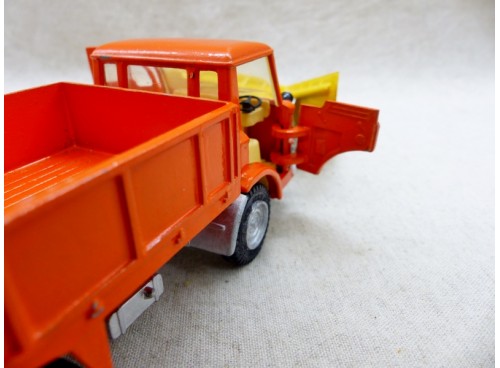 Dinky Toys 439 Ford D 800 Chasse Neige Snow Plug Rare ! porte droite