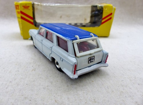 Dinky Toys 172 Fiat 2300 NM/Boite arrière