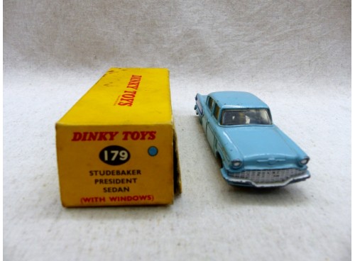 Dinky Toys 179 Studebaker President Sedan