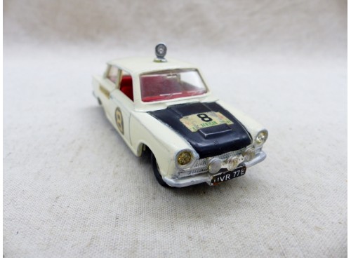 miniature auto Dinky Toys 212 Ford Cortina Rallye East Africa Safari