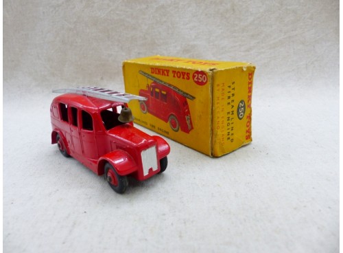 Dinky Toys 250 Camion de Pompiers Streamlined Fire Engine NM/Boite