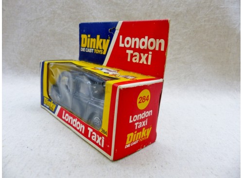 Dinky Toys 284 Taxi Austin et son chauffeur NM/Boite