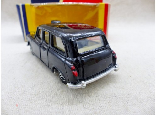 Dinky Toys 284 Taxi Austin et son chauffeur NM/Boite vue de dessous