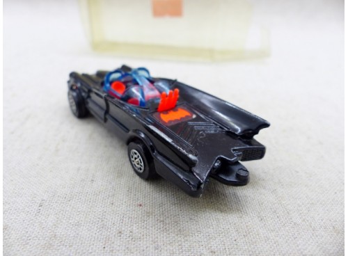miniature auto Corgi Juniors 69 Batmobile