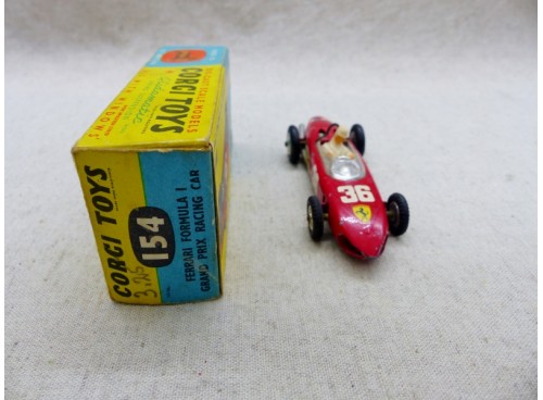 Corgi Toys 154 Ferrari Formula 1 Grand Prix Racing Car avec Boite avant