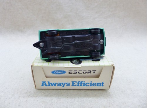 Corgi Junior 56175 Ford Escort Vert Méta NM/Boite dessous