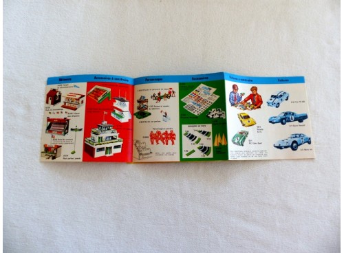 Scalextric Catalogue-Dépliant en français des années 60