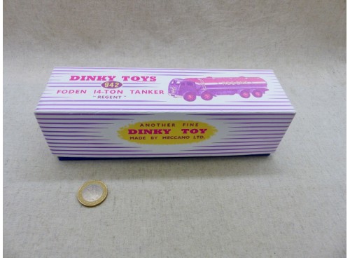 Dinky Toys 942 Foden 14 Ton "Regent" Tanker Restauré boite