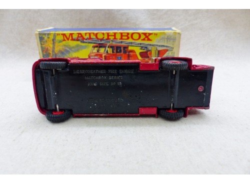 Matchbox KingSize K-15 Camion Pompiers Merryweather Fire Engine dessous