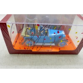 En Voiture Tintin en Amerique la Voiture d'Apparat