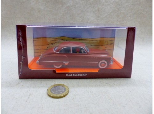 En Voiture Tintin au Pays de l'Or Noir Buick Roadmaster 1949